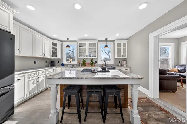 $288,000 | 404 South 2nd Street, Clarksville, MO 63336