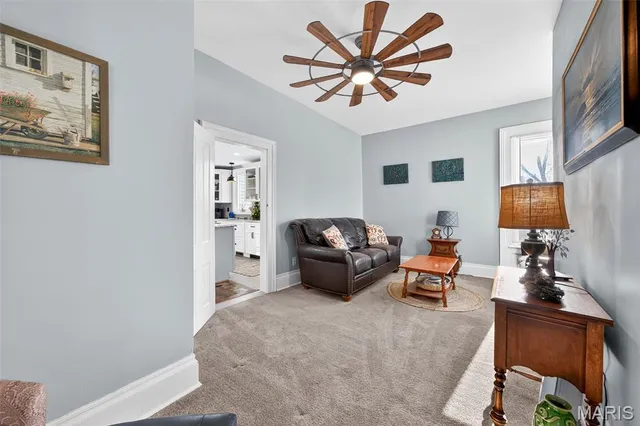 $288,000 | 404 South 2nd Street, Clarksville, MO 63336