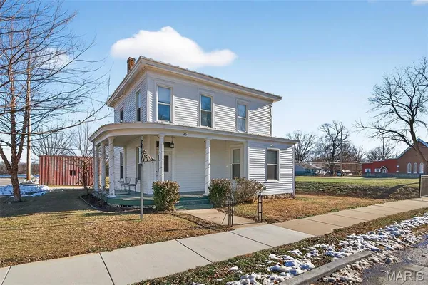 $248,000 | 404 South 2nd Street, Clarksville, MO 63336