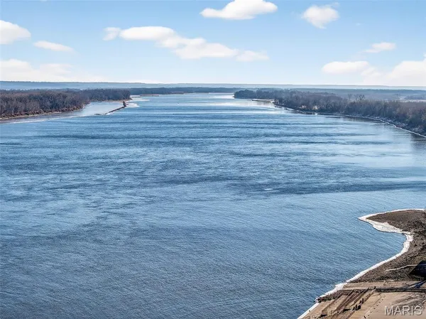 $248,000 | 404 South 2nd Street, Clarksville, MO 63336