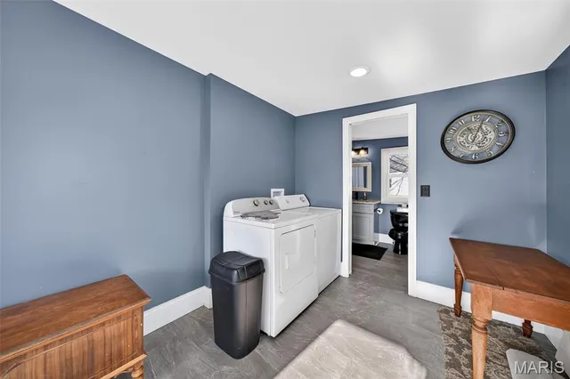 $288,000 | 404 South 2nd Street, Clarksville, MO 63336