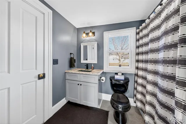 $288,000 | 404 South 2nd Street, Clarksville, MO 63336