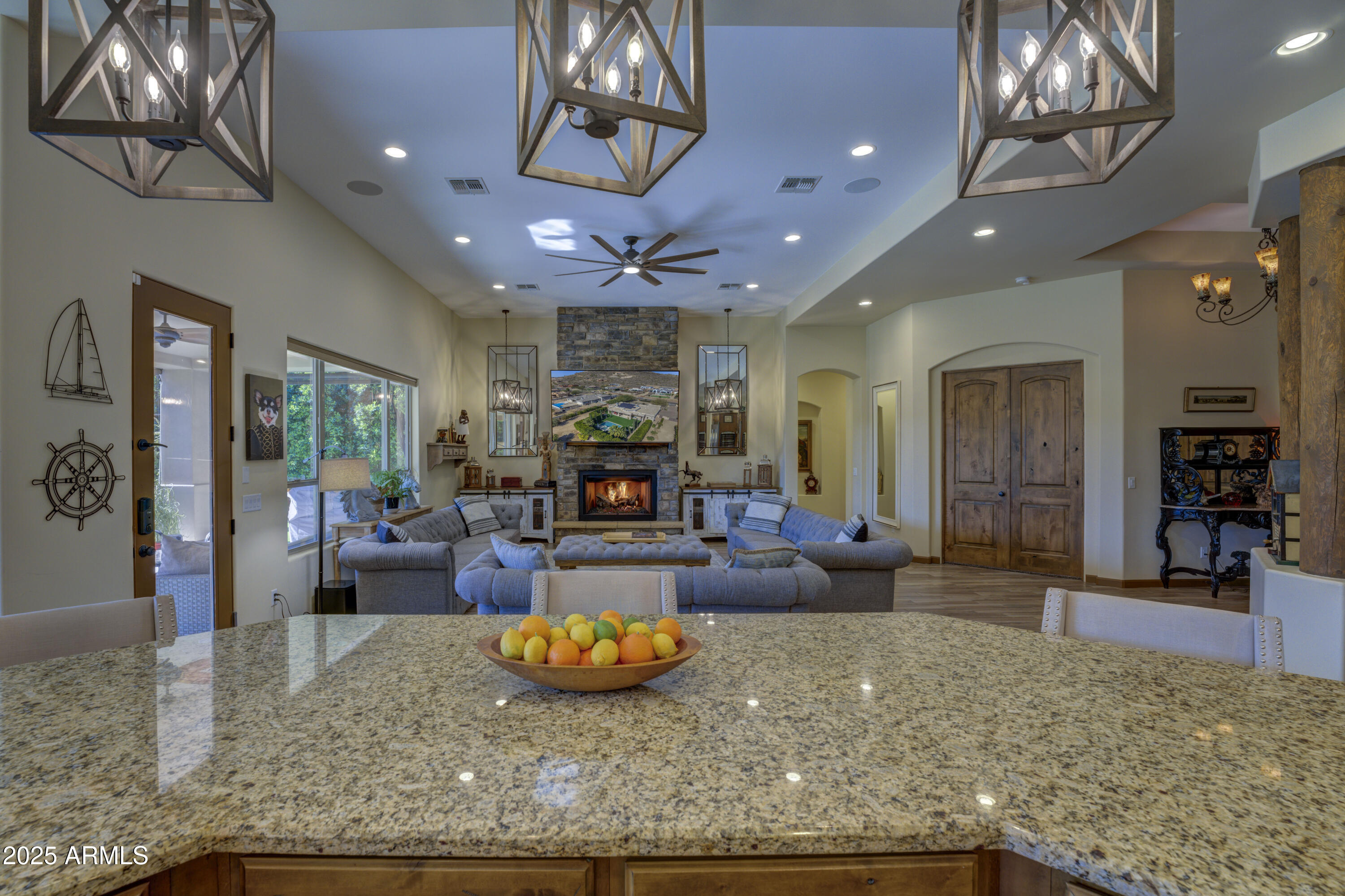 2729 West Dolores Road Phoenix, AZ 85086 - Photo 24 of 57 48