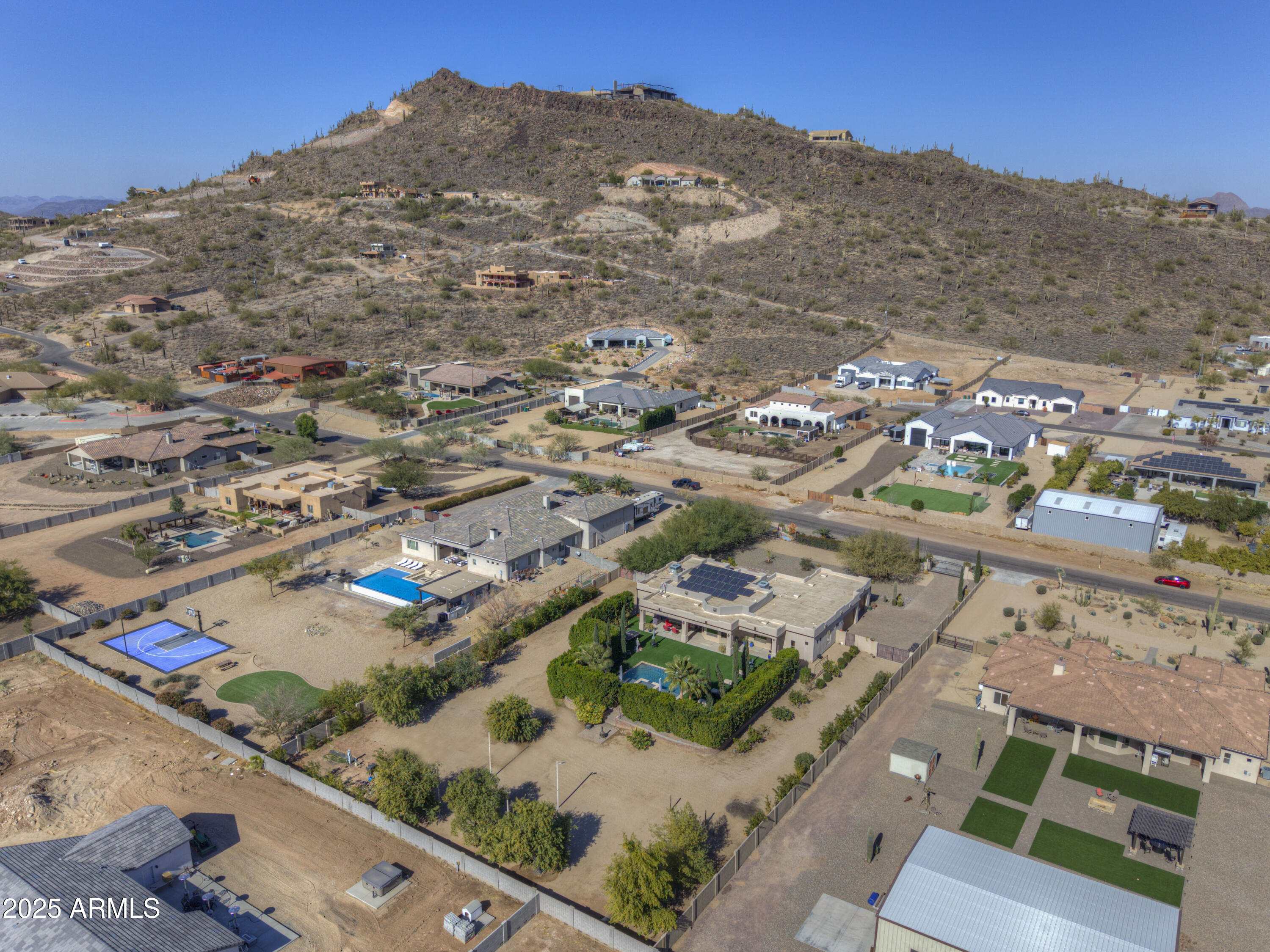 2729 West Dolores Road Phoenix, AZ 85086 - Photo 54 of 57 11