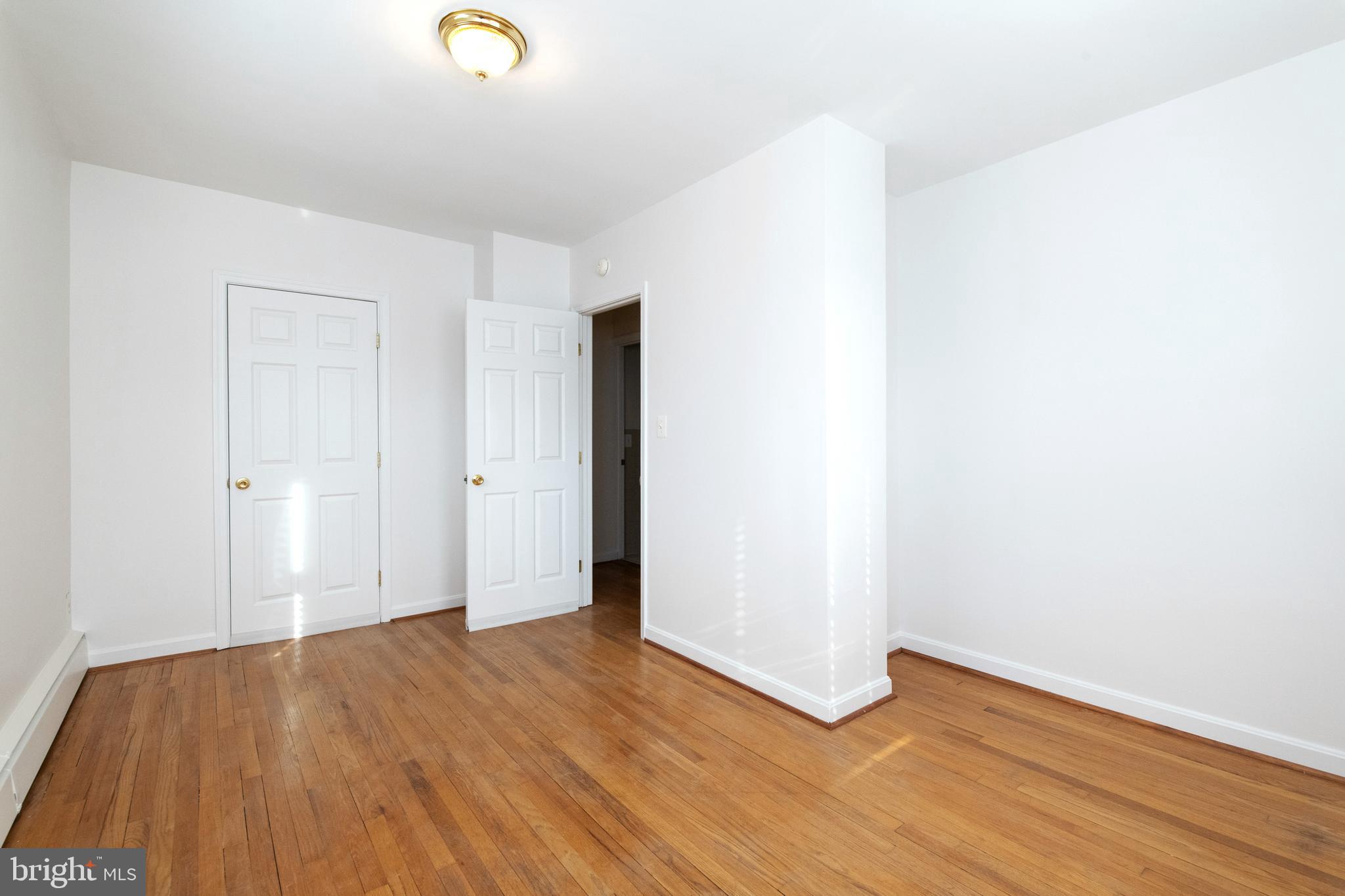 518 Anneslie Road Baltimore, MD 21212 - Photo 22 of 35 Spacious second bedroom