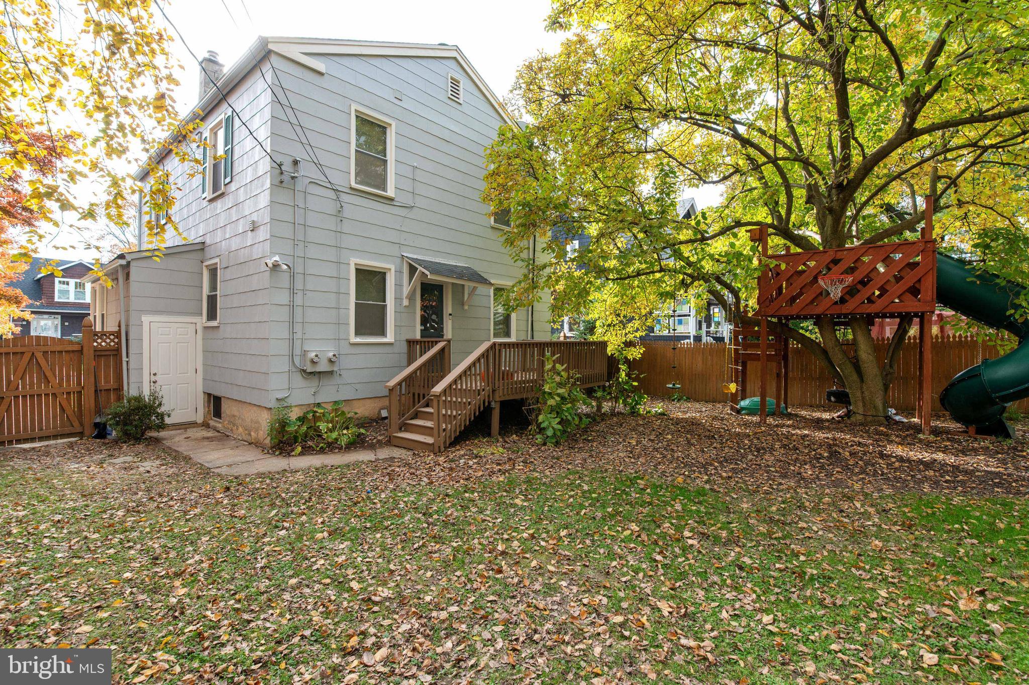 518 Anneslie Road Baltimore, MD 21212 - Photo 35 of 35 Amazing tree house in the rear yard!!