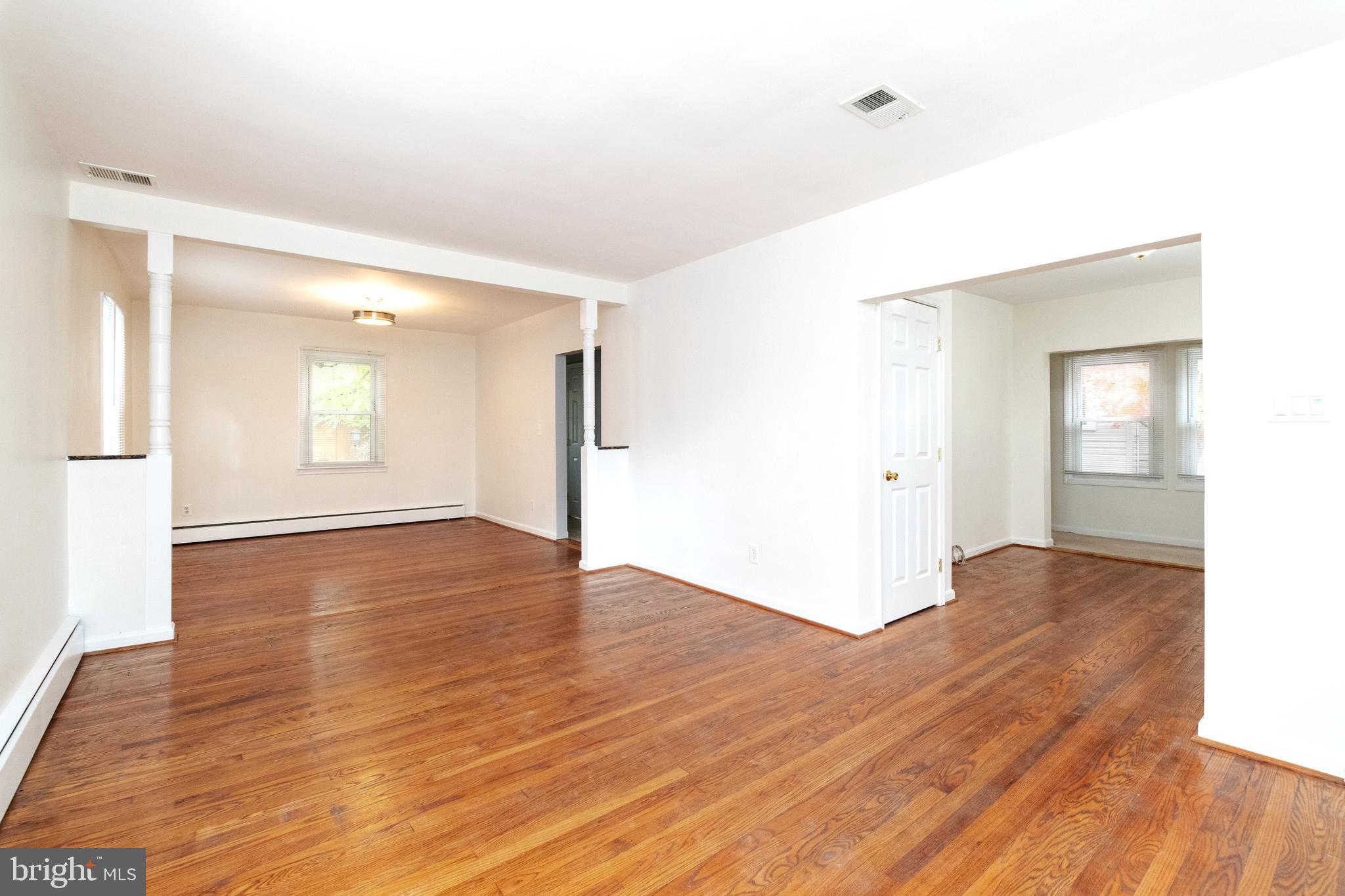 518 Anneslie Road Baltimore, MD 21212 - Photo 5 of 35 Spacious open plan!