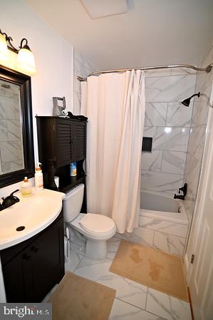 11802 Flora Lane Bowie, MD 20721 - Photo 15 of 26 Upper Bath with Whirlpool tub