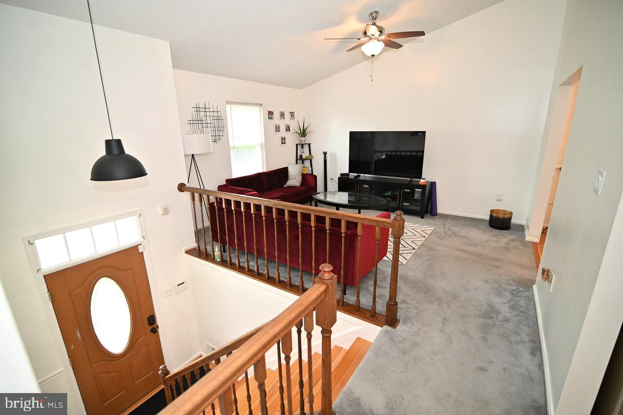 11802 Flora Lane Bowie, MD 20721 - Photo 8 of 26 Upper Family Room