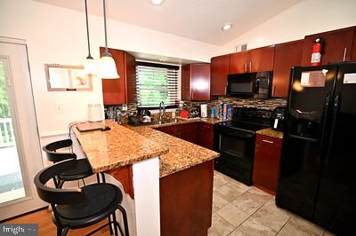 11802 Flora Lane Bowie, MD 20721 - Photo 10 of 26 Upper Kitchen w/granite countertops