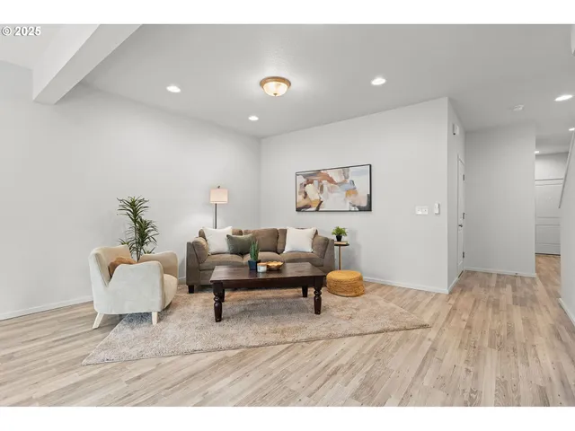 $375,000 | 2218 Northeast 115th Court, Vancouver, WA 98684