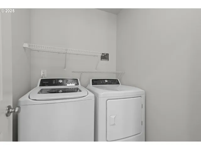 $375,000 | 2218 Northeast 115th Court, Vancouver, WA 98684