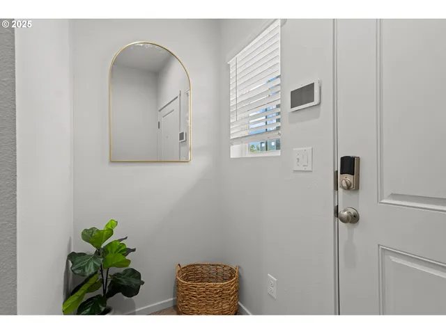 $375,000 | 2218 Northeast 115th Court, Vancouver, WA 98684