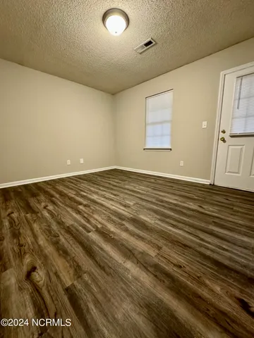 $775 | 1397 Westpointe Drive, Unit 6, Greenville, NC 27834