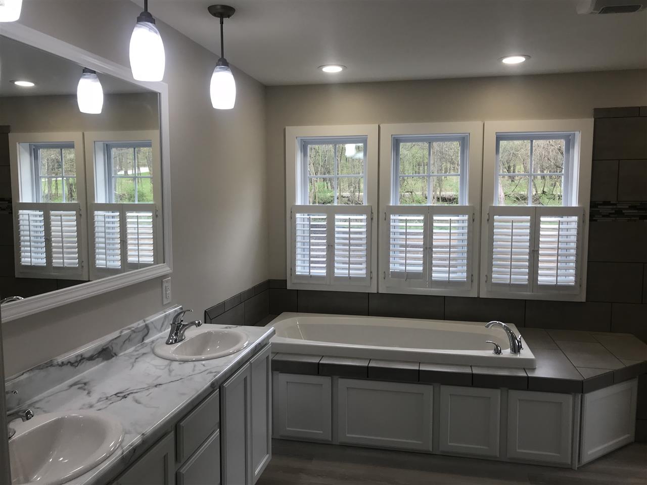2842 Wabash Avenue Rochester, IN 46975 - Photo 7 of 23