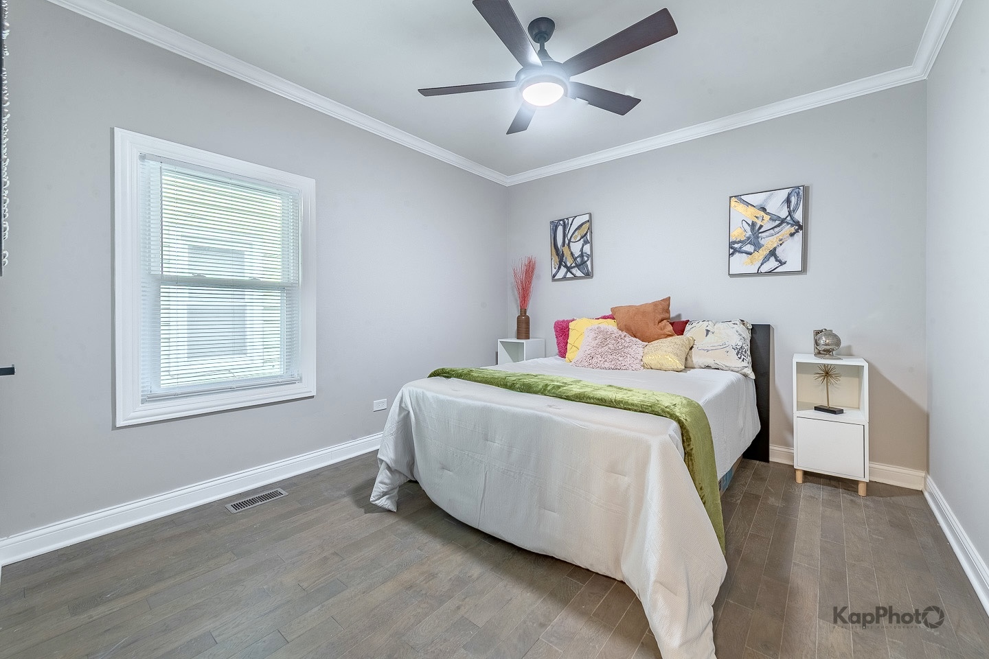 11935 South Stewart Avenue Chicago, IL 60628 - Photo 16 of 30