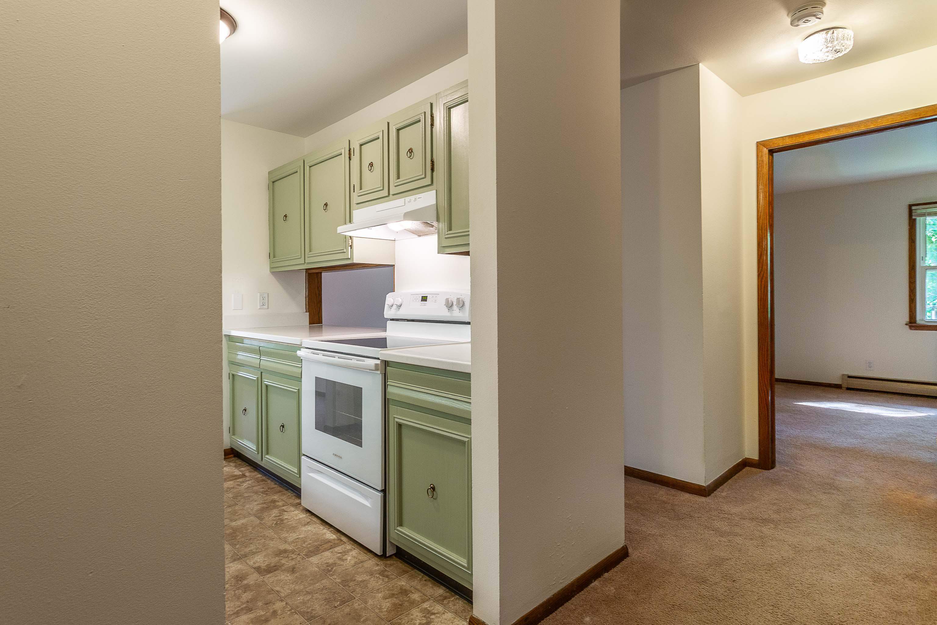 5101 Mineral Point Road, Unit 8 Madison, WI 53711 - Photo 7 of 23