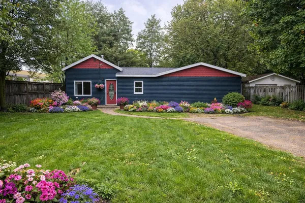 $223,000 | 117 Lovell Street, Schoolcraft, MI 49087