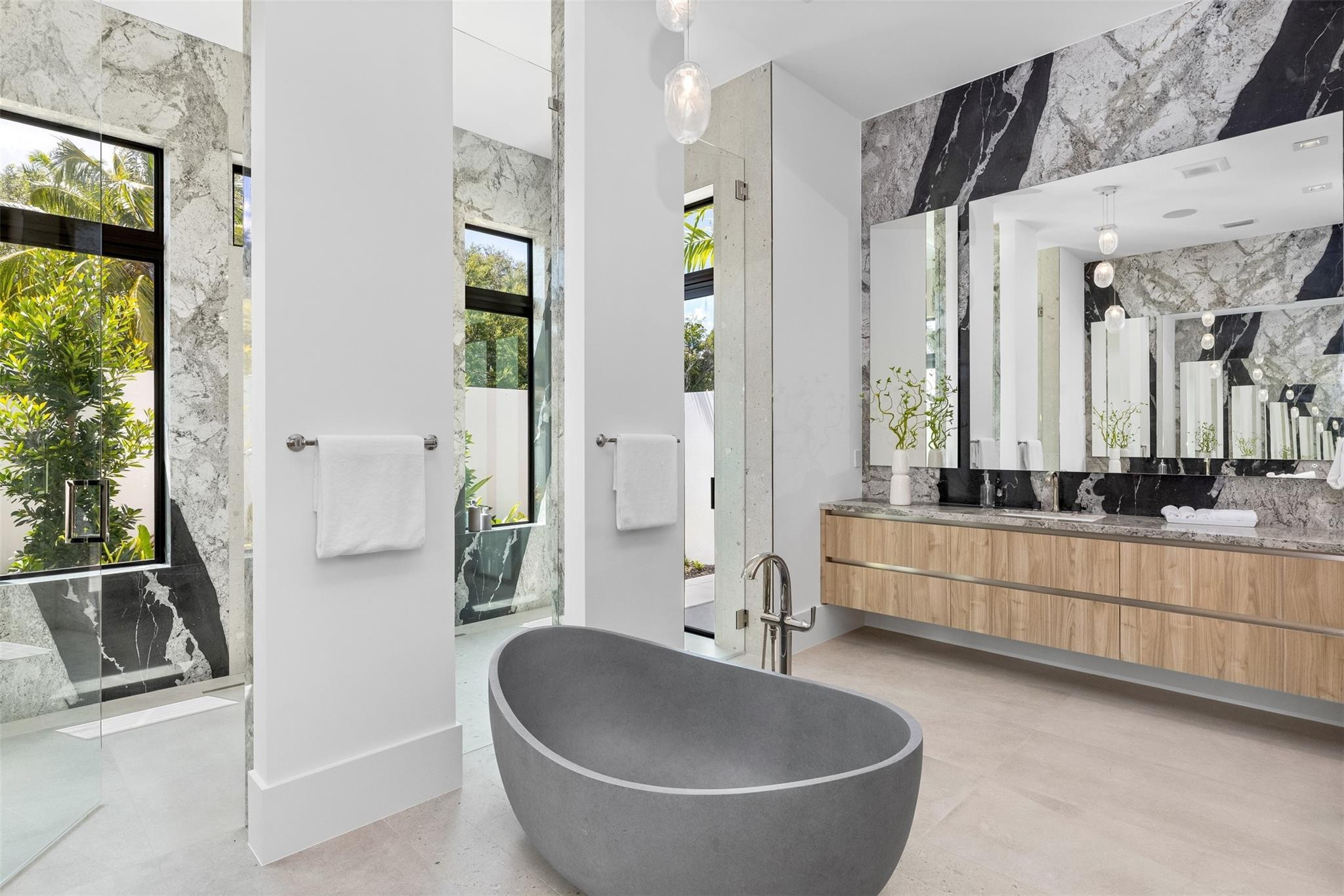 12701 Luray Road Southwest Ranches, FL 33330 - Photo 20 of 44 a bathroom with a tub sink and mirror