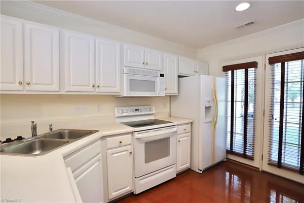 $260,000 | 36 Josephine Circle, Greensboro, NC 27410