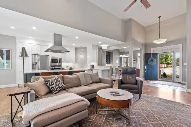 $750,000 | 49 Evangelyn Drive, Bow, NH 03304