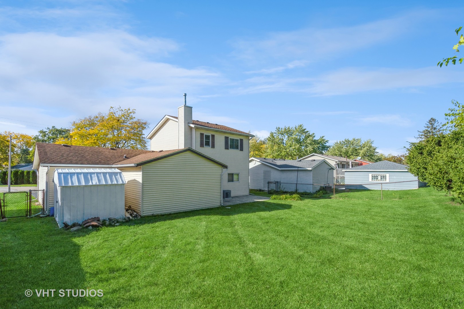 148 Springleaf Drive Bolingbrook, IL 60440 - Photo 24 of 24 an outdoor space with garden view