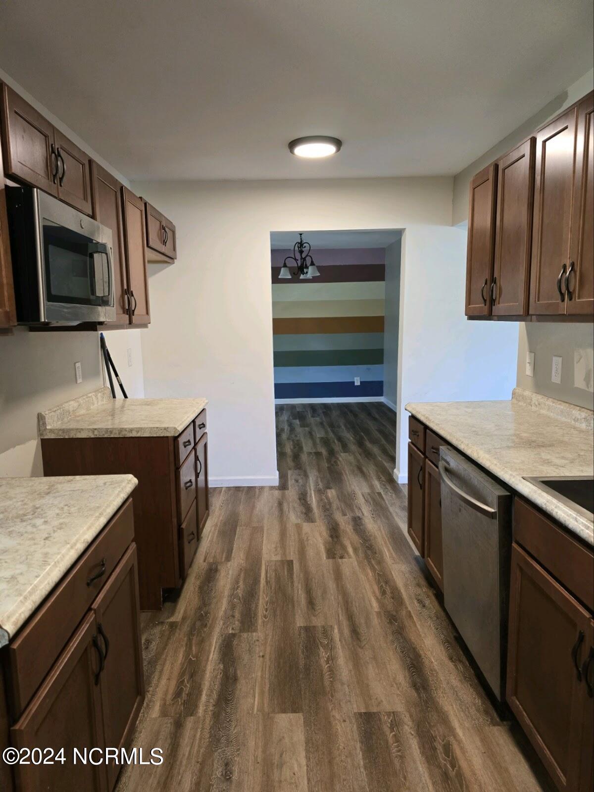 4366 Gum Branch Road Jacksonville, NC 28540 - Photo 10 of 11 uJybKm1ktmtsd3jEmQAxWEyC20YhhPluXNi1Bn9W