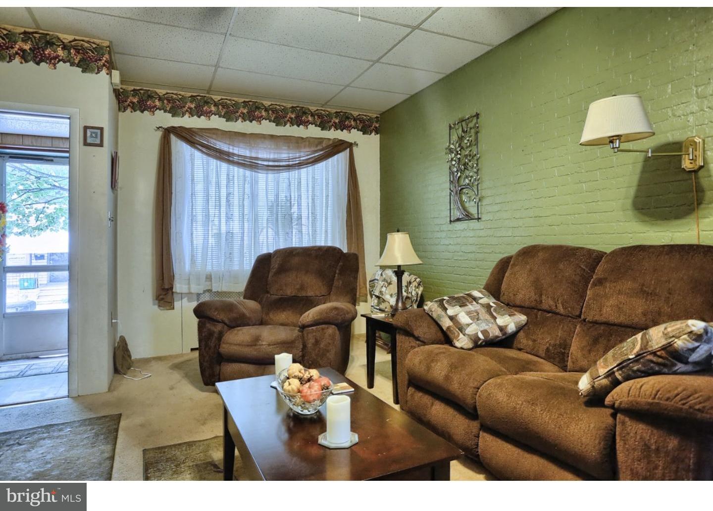 1123 North 10th Street Reading, PA 19604 - Photo 4 of 23