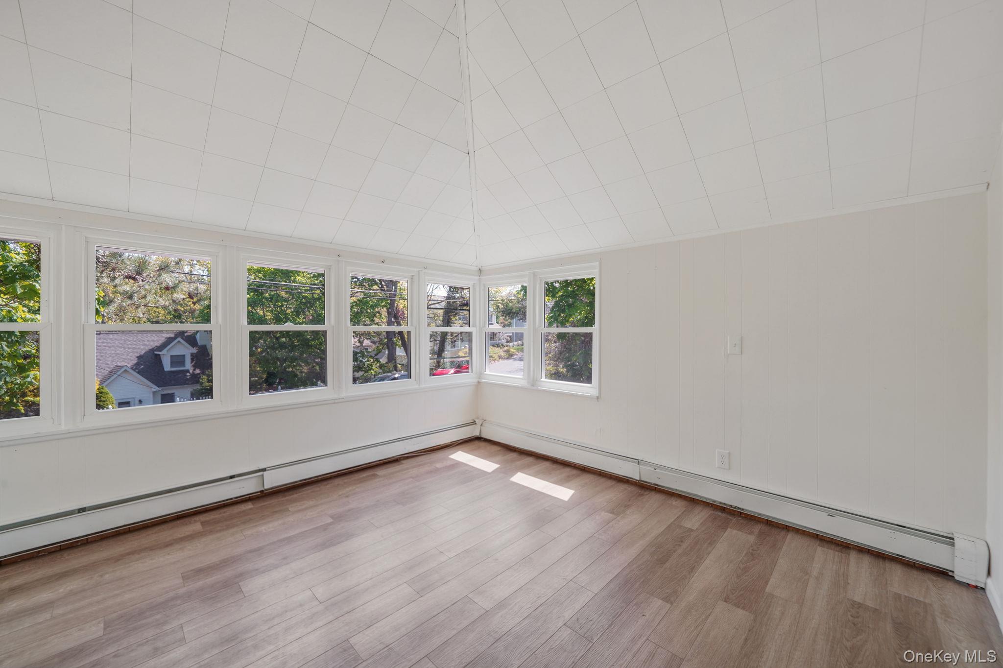 65 Woodlawn Road Rocky Point, NY 11778 - Photo 15 of 25