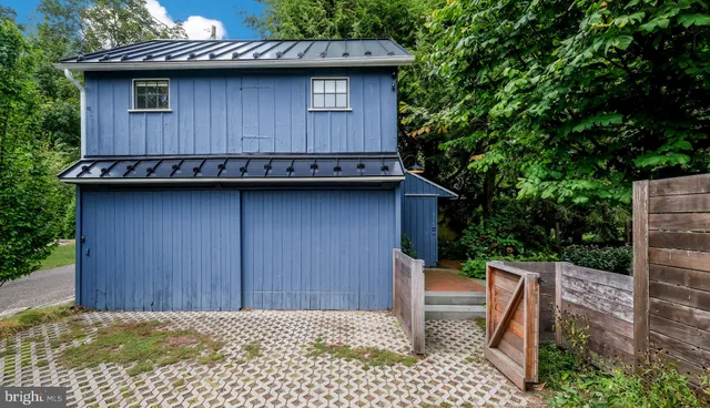 a workspace with furniture