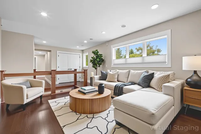 $1,250,000 | 2101 Hunters Ridge Court, Manitowoc, WI 54220