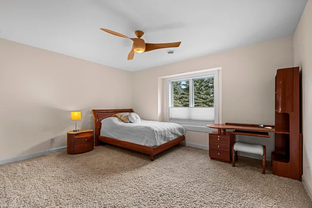 $1,250,000 | 2101 Hunters Ridge Court, Manitowoc, WI 54220