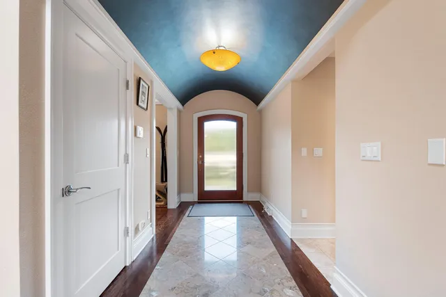 $1,250,000 | 2101 Hunters Ridge Court, Manitowoc, WI 54220