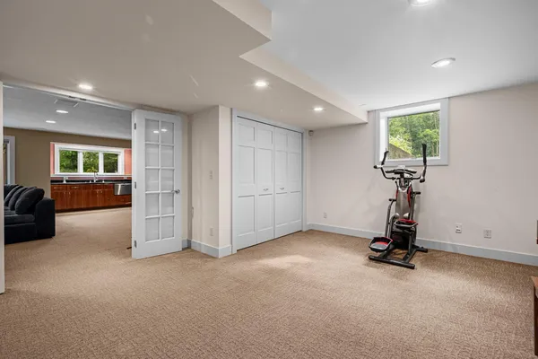 $1,250,000 | 2101 Hunters Ridge Court, Manitowoc, WI 54220