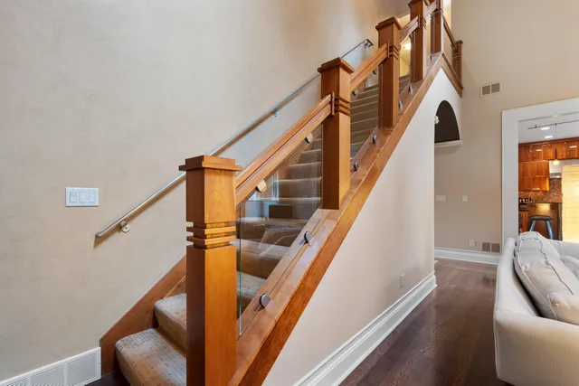 $1,250,000 | 2101 Hunters Ridge Court, Manitowoc, WI 54220