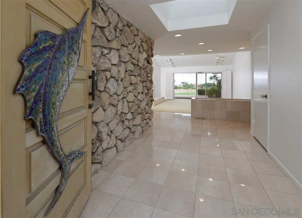 1671 Paseo Bonita La Jolla, CA 92037 - Photo 4 of 17 a view of entryway with a rug