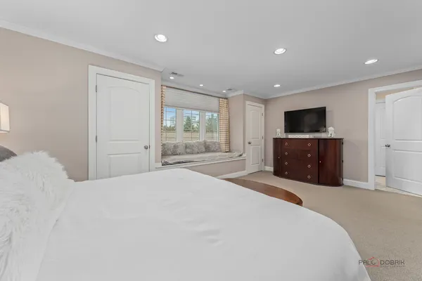 $449,999 | 2 North Tower Road, Oak Brook, IL 60523
