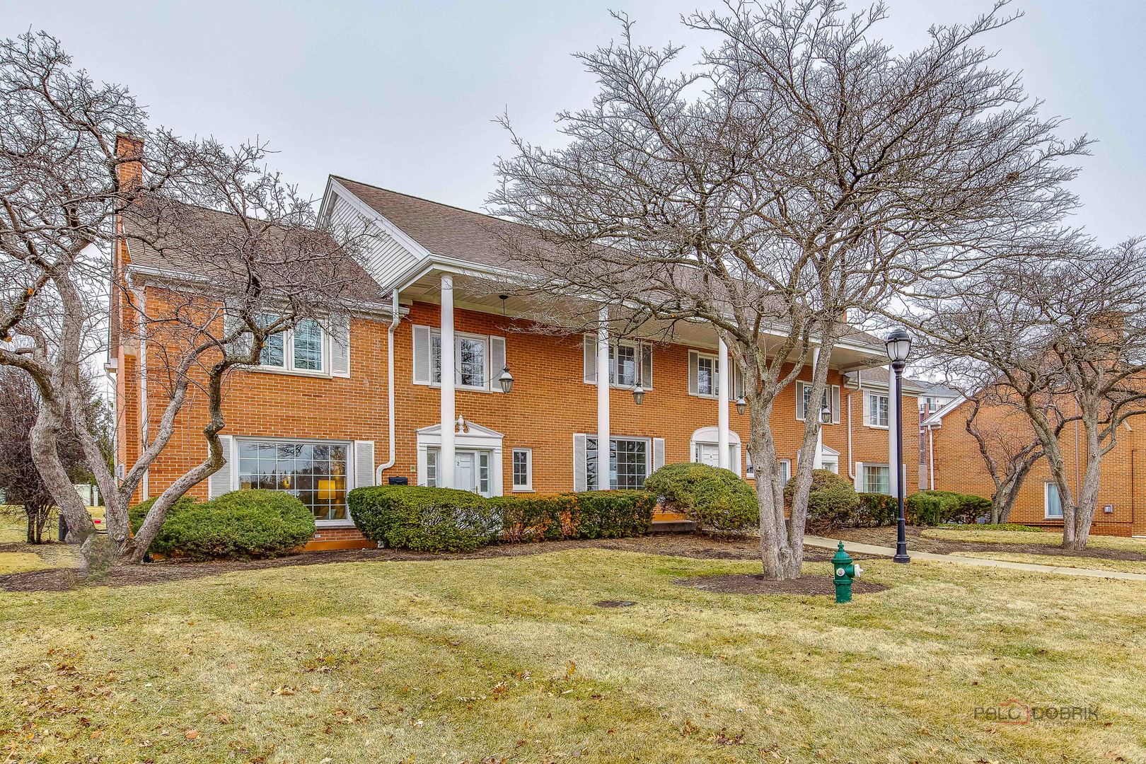 2 North Tower Road Oak Brook, IL 60523 - Photo 36 of 40