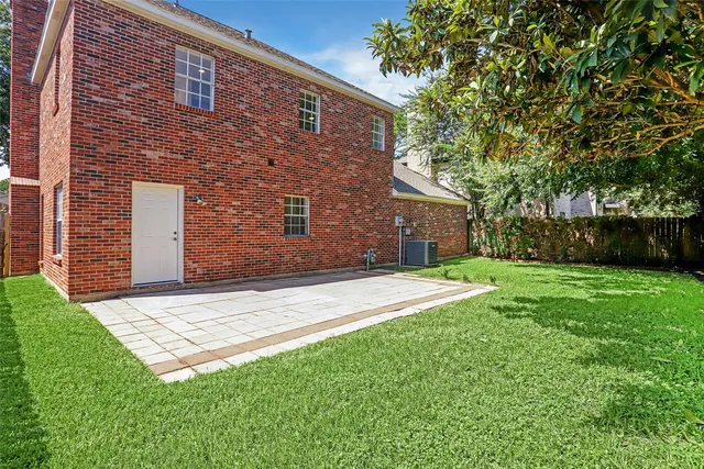 $2,950 | 12818 Chamberlain Drive, Houston, TX 77077