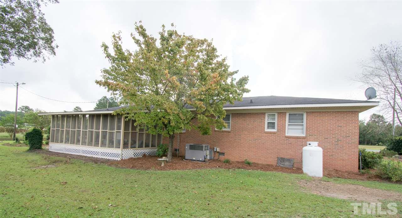 3506 Maxwell Road Autryville, NC 28318 - Photo 4 of 20