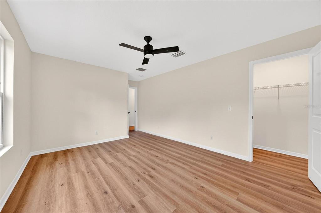 607 Thomas Avenue Leesburg, FL 34748 - Photo 22 of 50 wooden floor in an empty room