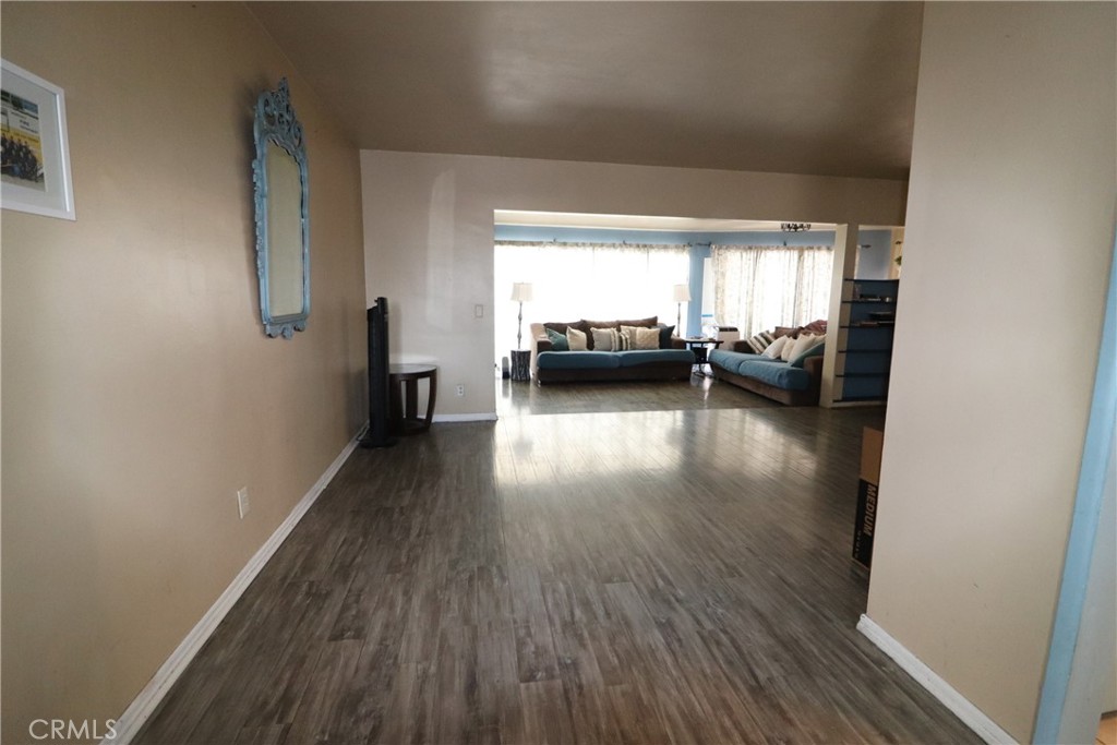 4040 Lehman Road La Crescenta, CA 91214 - Photo 2 of 10 a view of a livingroom with furniture and a window