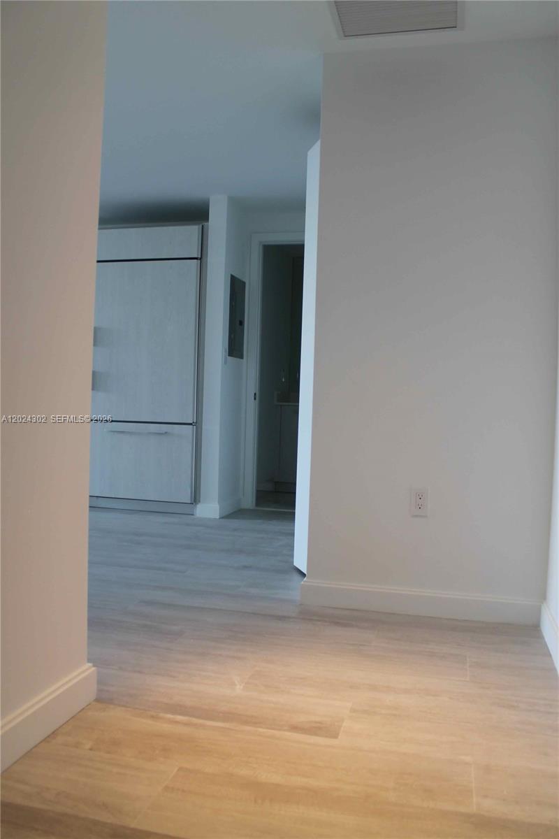 45 Southwest 9th Street, Unit 2109 Miami, FL 33130 - Photo 8 of 40 a view of empty room