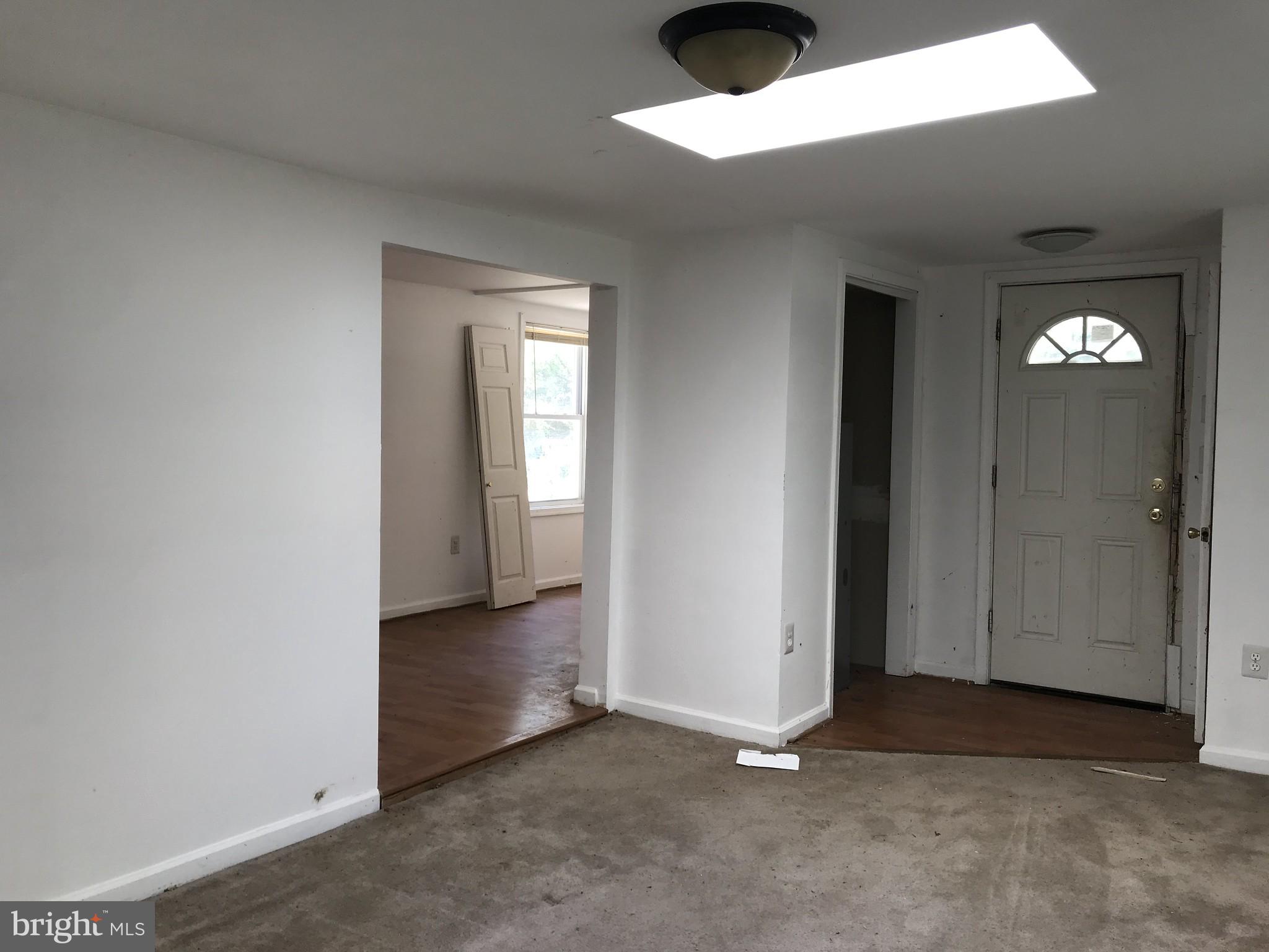 13512 Livingston Road Clinton, MD 20735 - Photo 3 of 4