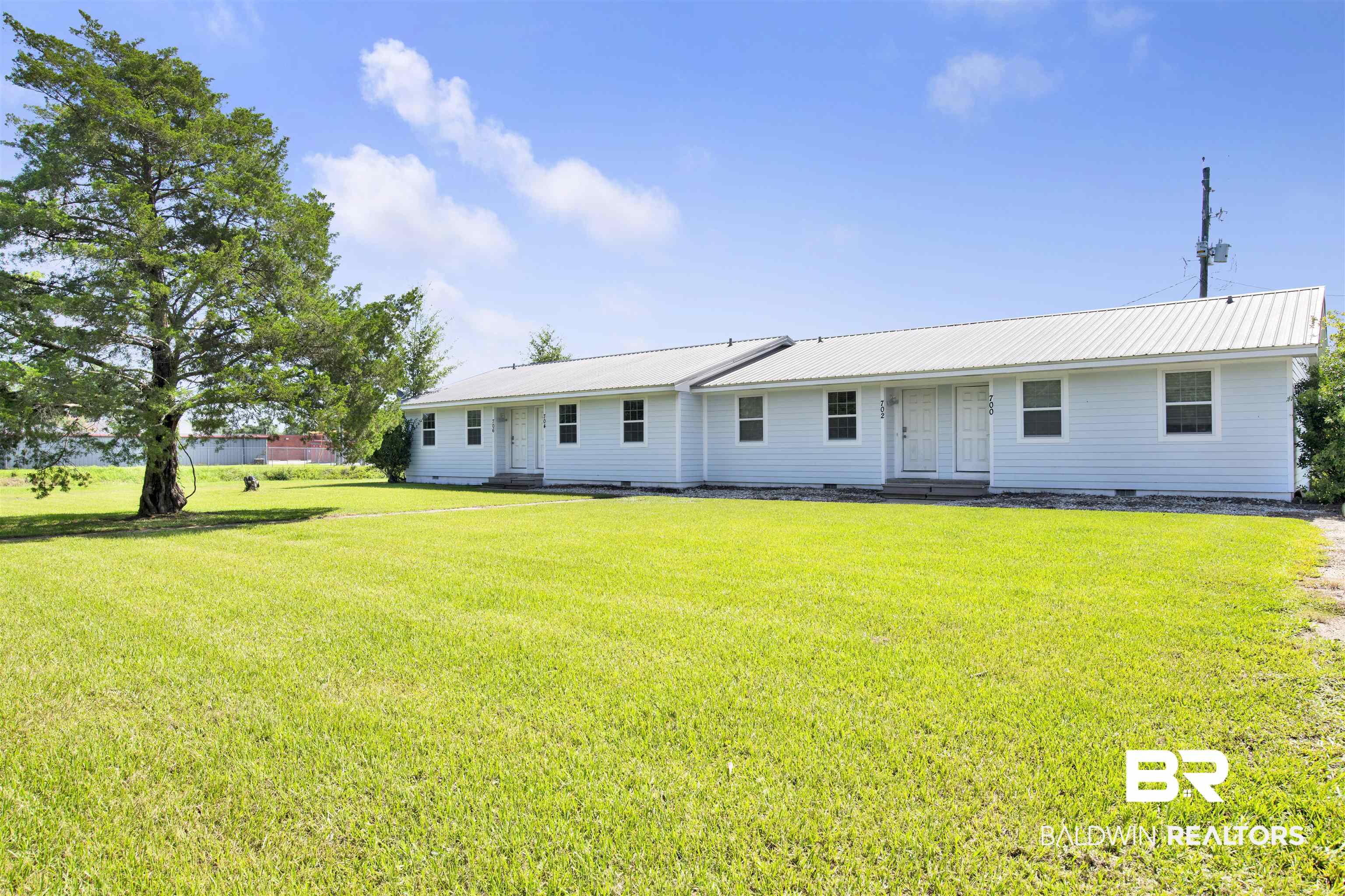 606-706 North Alston Street Foley, AL 36535 - Photo 1 of 44