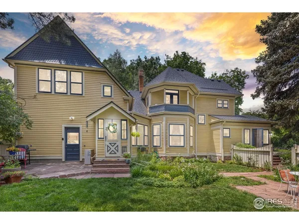 $950,000 | 831 4th Avenue, Longmont, CO 80501