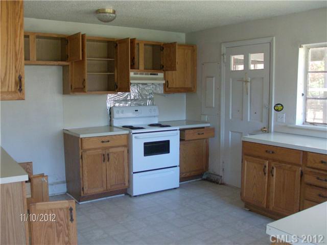 1703 Carmel Church Road Monroe, NC 28112 - Photo 6 of 16