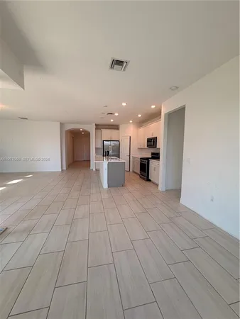 $3,700 | 5026 Piaffe Drive, Lake Worth, FL 33467