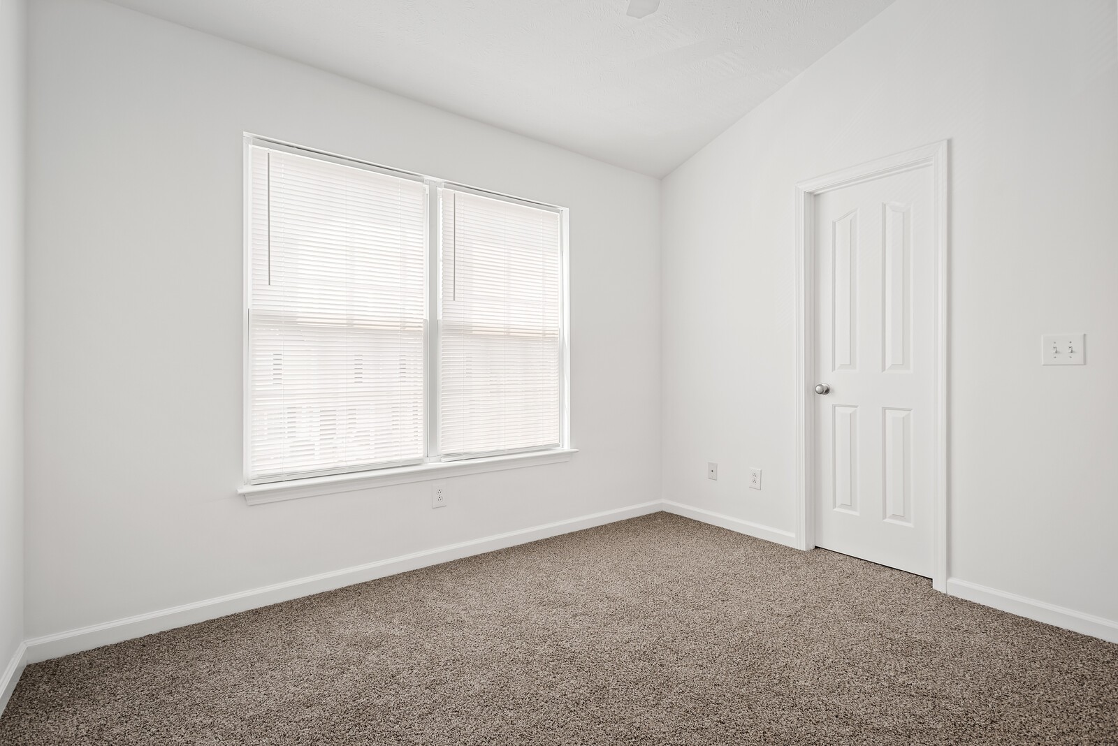 2961 South Rutherford Boulevard, Unit C3 Murfreesboro, TN 37130 - Photo 18 of 26