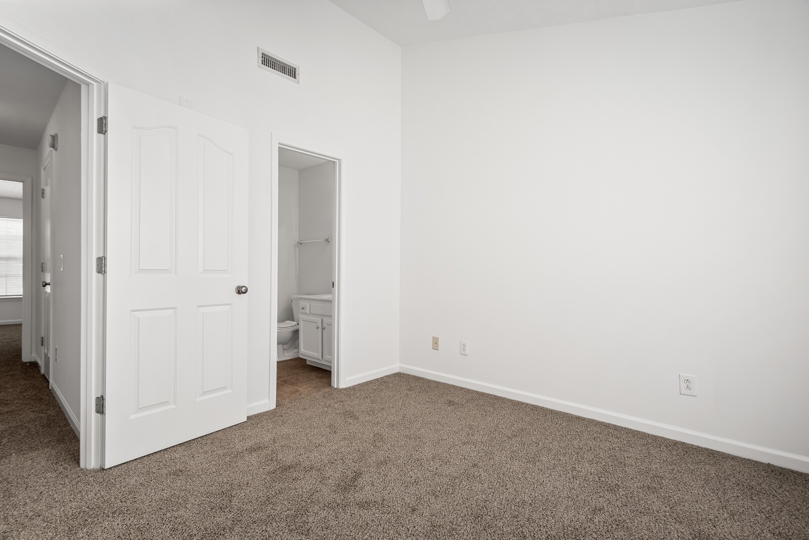 2961 South Rutherford Boulevard, Unit C3 Murfreesboro, TN 37130 - Photo 19 of 26